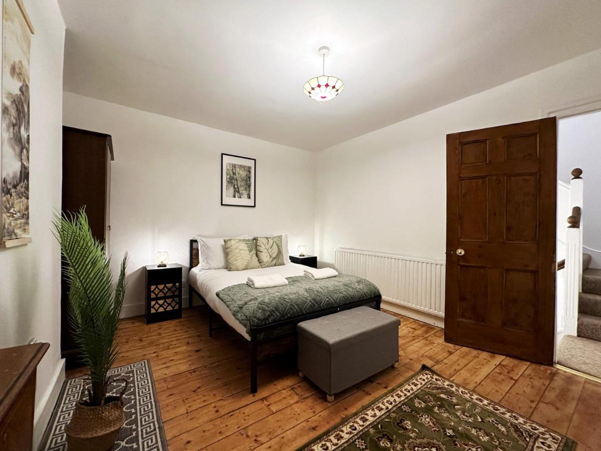 Hannah Place Near Finsbury Park - 4 Double Beds, Ideal For Families, Max 8 People ロンドン エクステリア 写真
