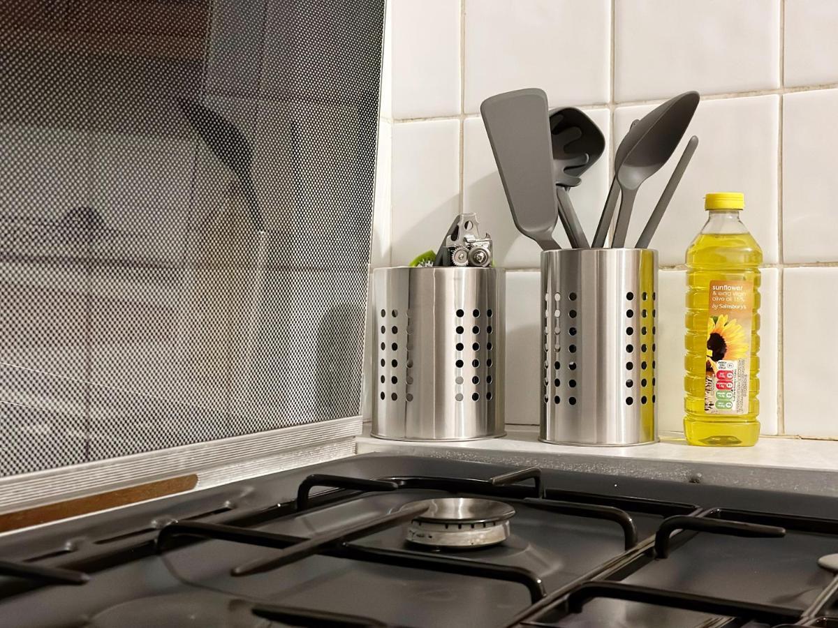 Hannah Place Near Finsbury Park - 4 Double Beds, Ideal For Families, Max 8 People ロンドン エクステリア 写真