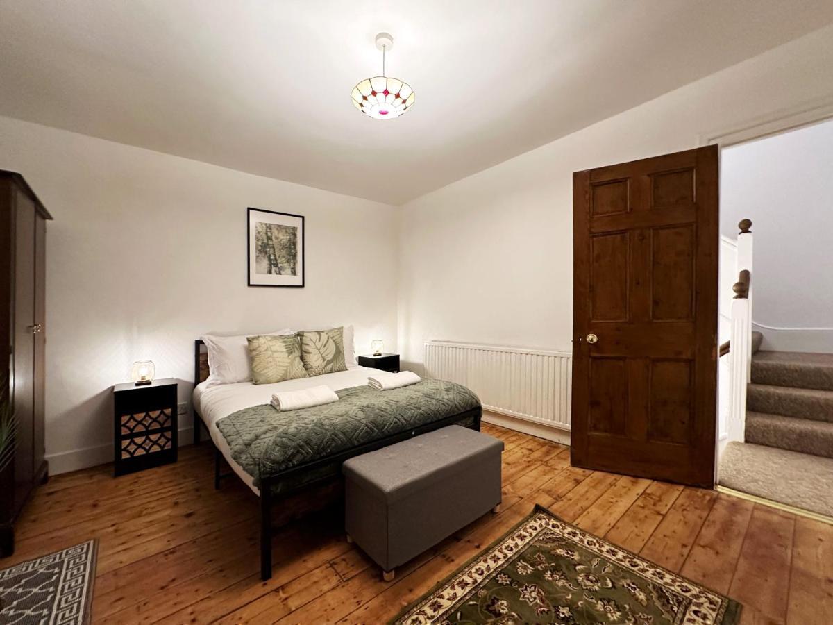 Hannah Place Near Finsbury Park - 4 Double Beds, Ideal For Families, Max 8 People ロンドン エクステリア 写真